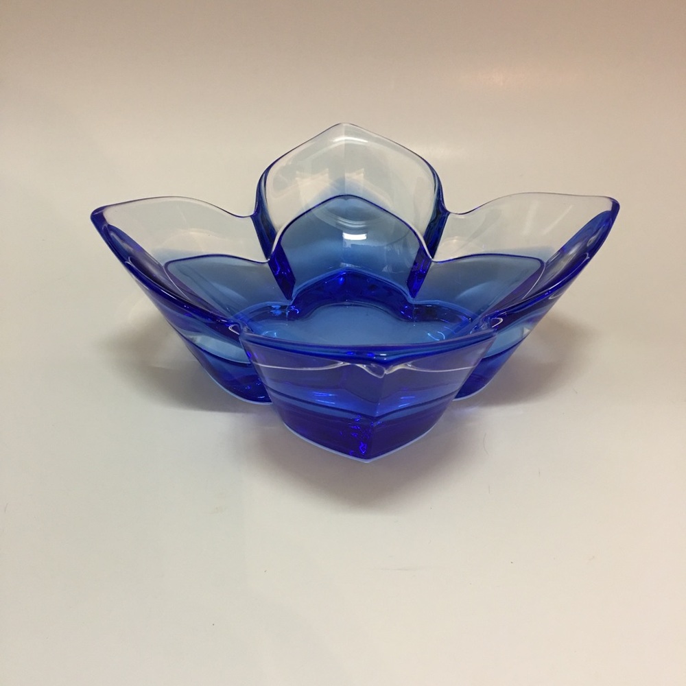 ORREFORS Blue Lead Crystal Lotus 4 Petal Bowl